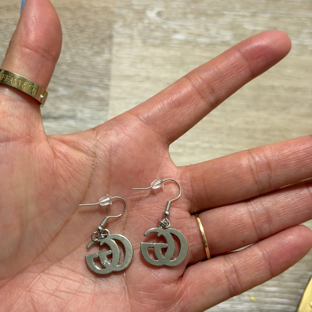 GG silver Earrings - Picture 5 of 5